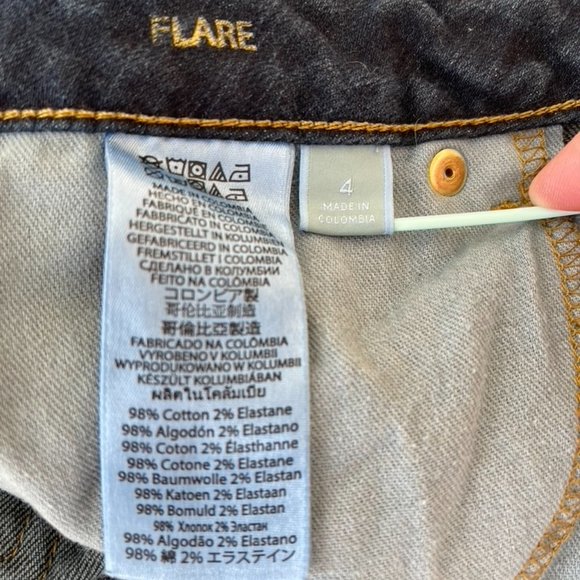 Michael Michael Kors  Classic 11" Wide Flared Jeans Women's Size 4 Y2K - Picture 10 of 12